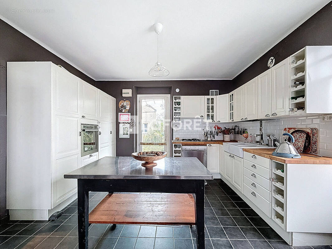 Maison à BRISSAC-QUINCE