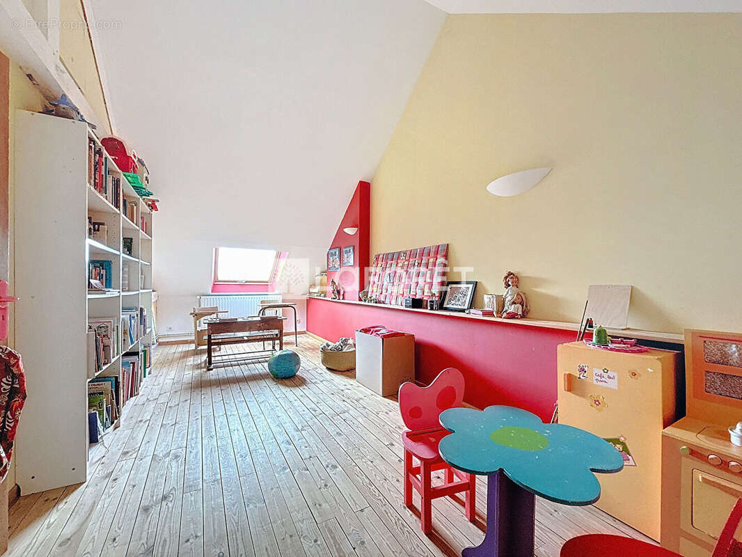 Maison à BRISSAC-QUINCE