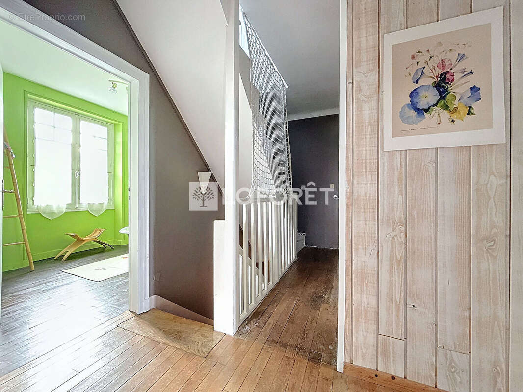 Maison à BRISSAC-QUINCE