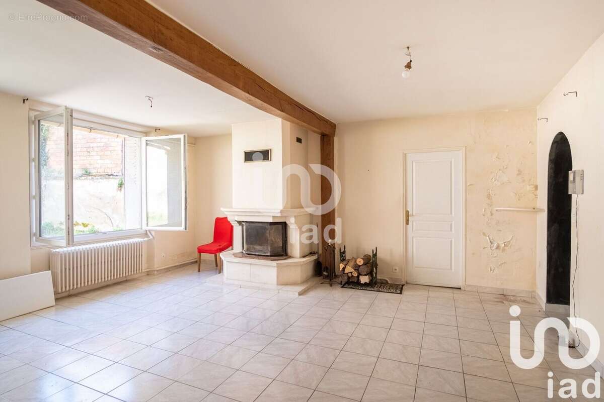 Photo 2 - Maison à VINNEUF