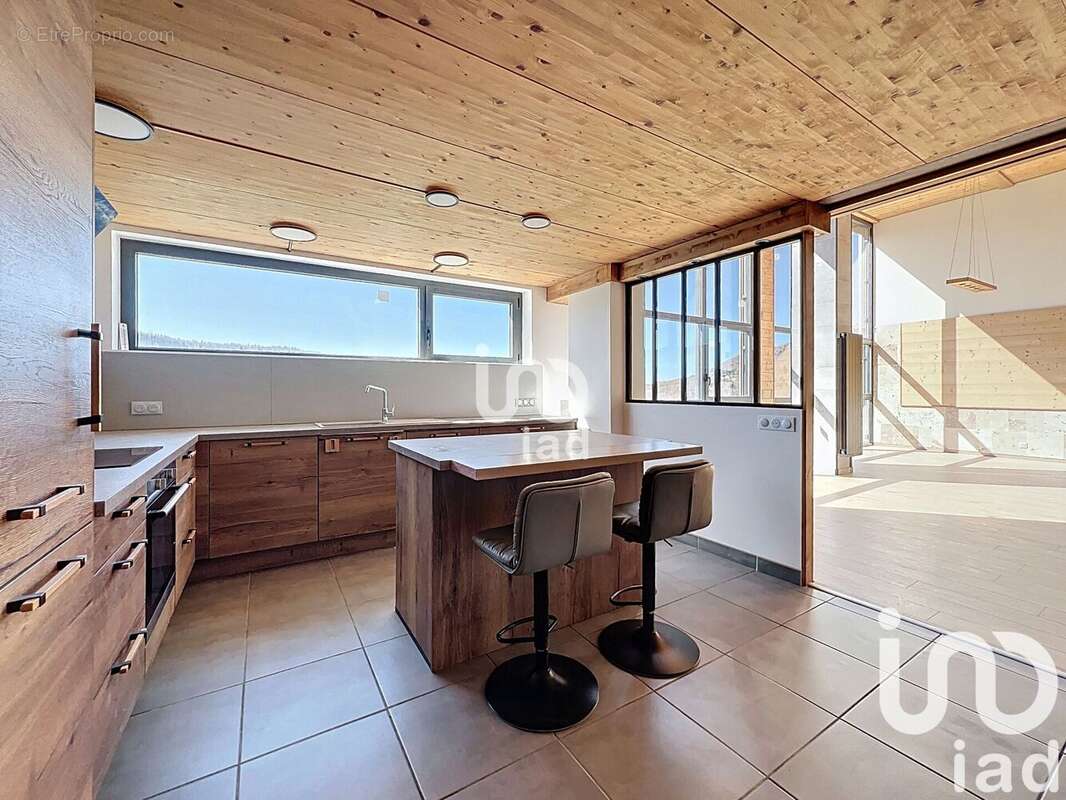 Photo 8 - Commerce à MORBIER