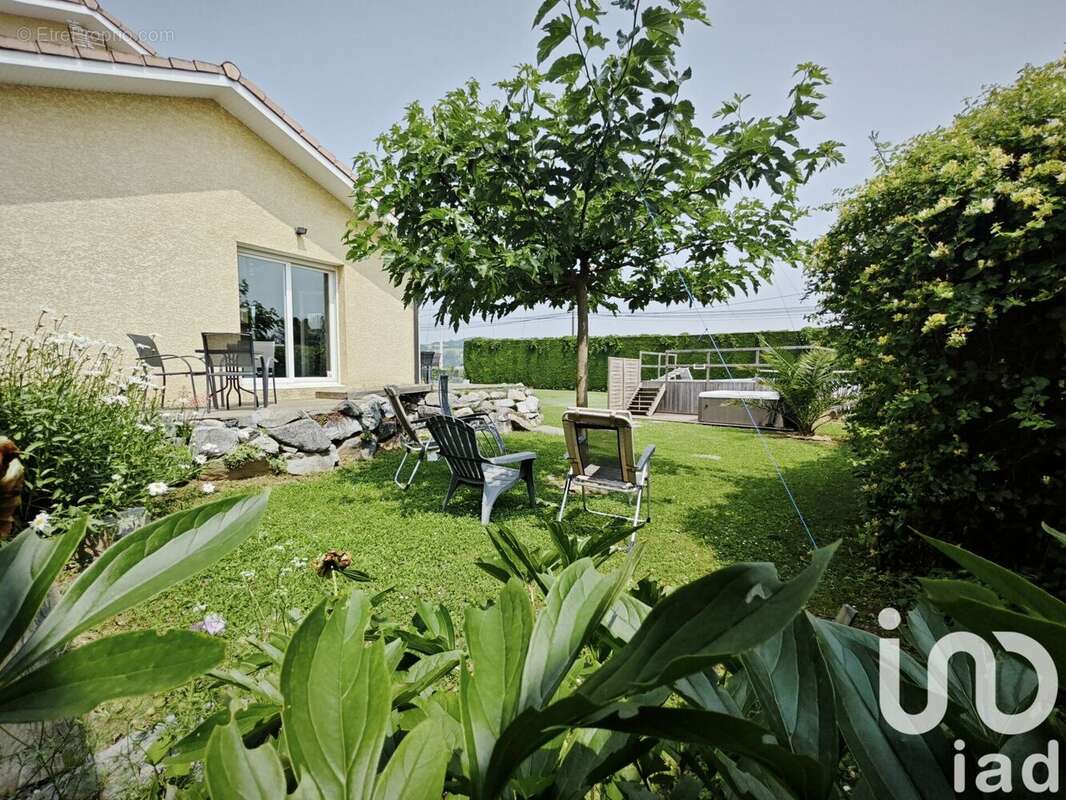 Photo 2 - Maison à CHONAS-L'AMBALLAN