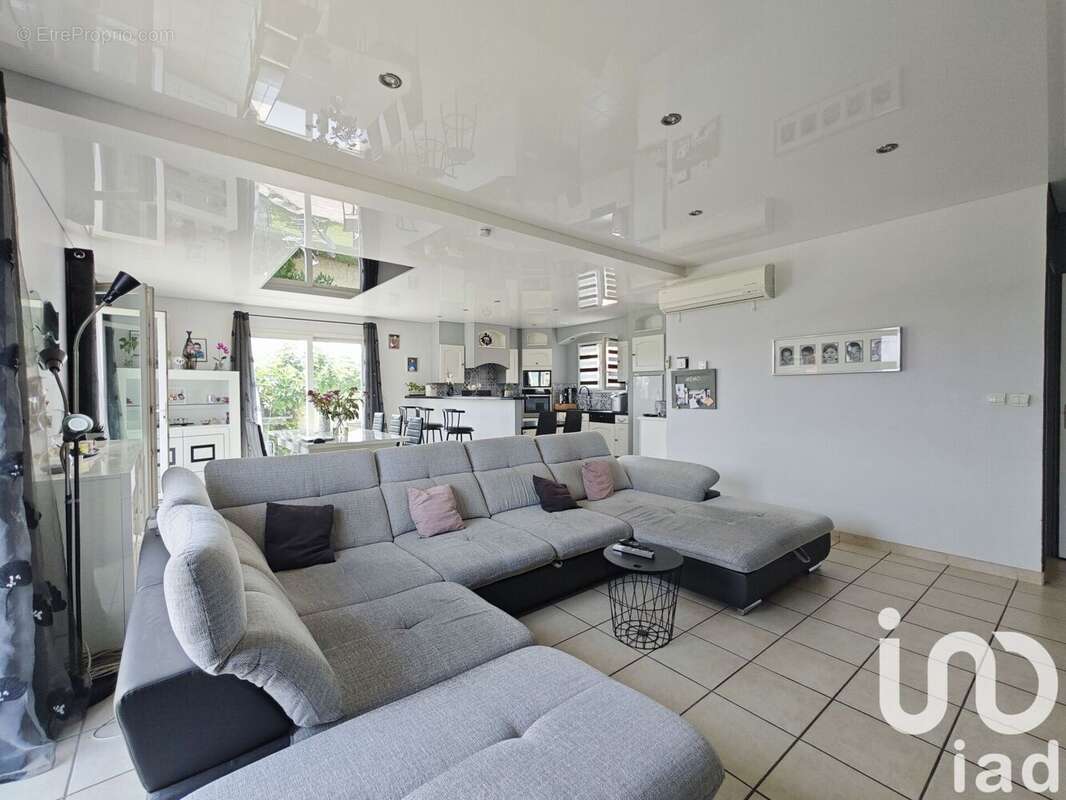 Photo 4 - Maison à CHONAS-L'AMBALLAN