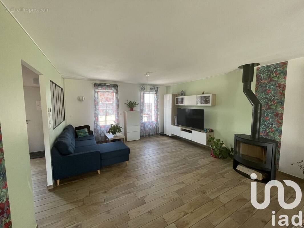 Photo 1 - Maison à CARVIN