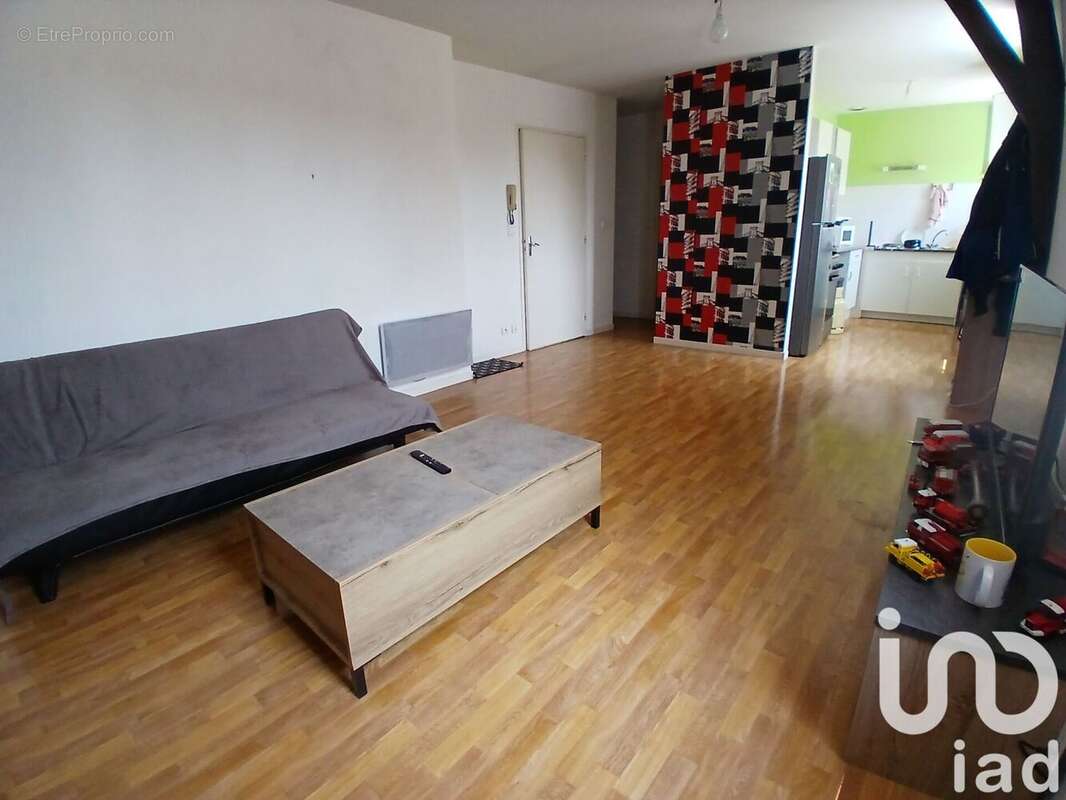Photo 3 - Appartement à SAINT-AMAND-MONTROND