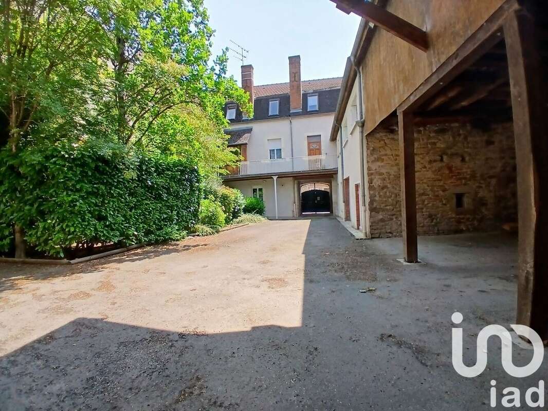 Photo 8 - Appartement à SAINT-AMAND-MONTROND