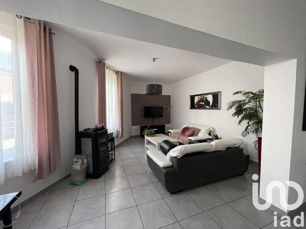 Photo 2 - Maison à HARNES