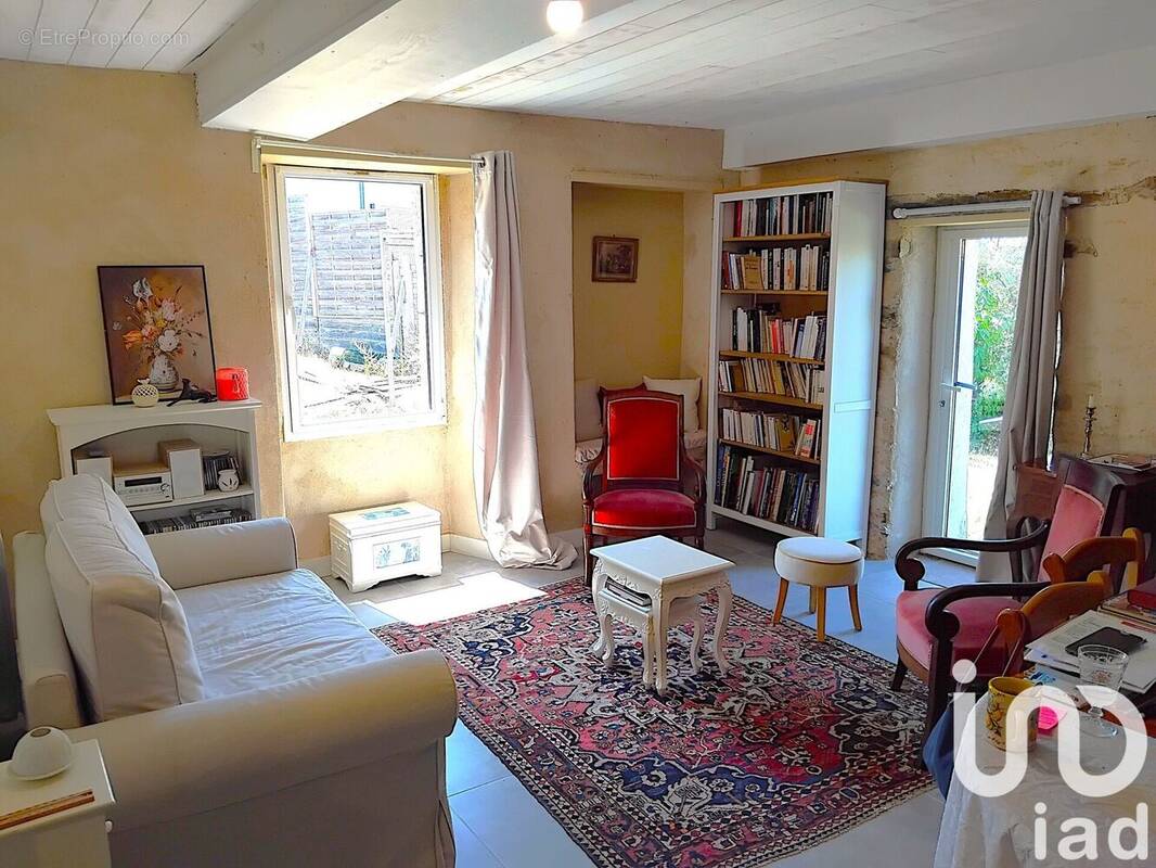 Photo 1 - Maison à SAINT-PROUANT