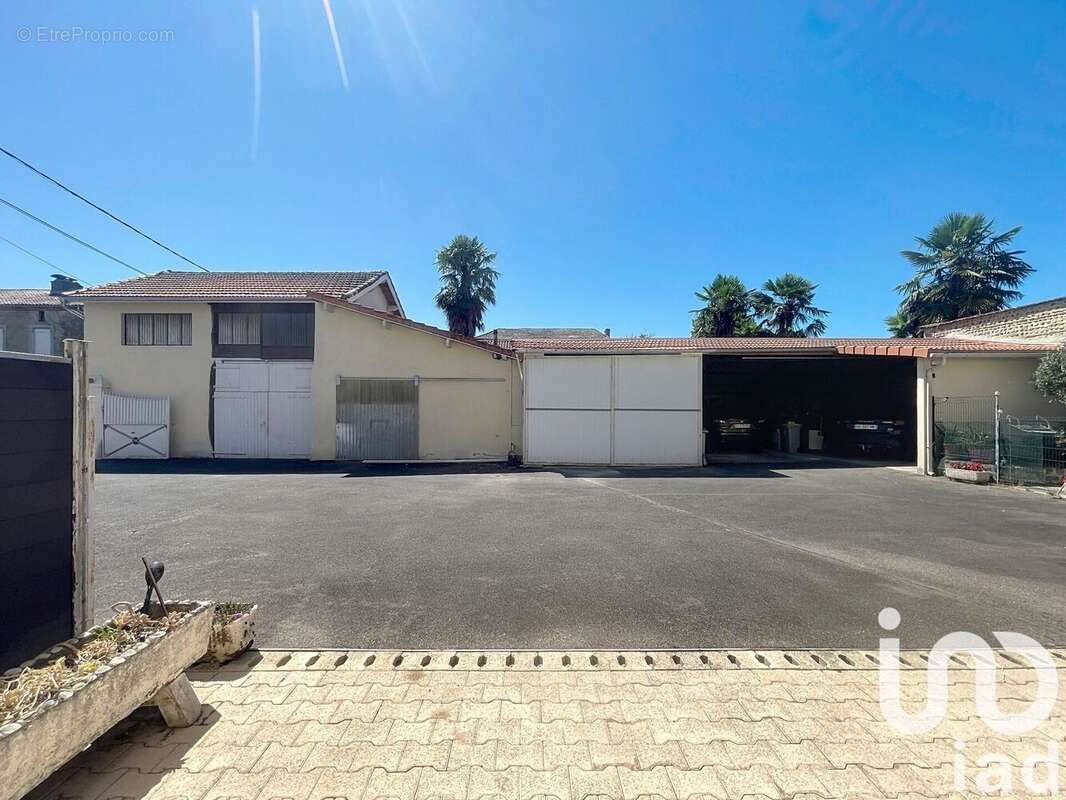 Photo 8 - Maison à VIC-EN-BIGORRE