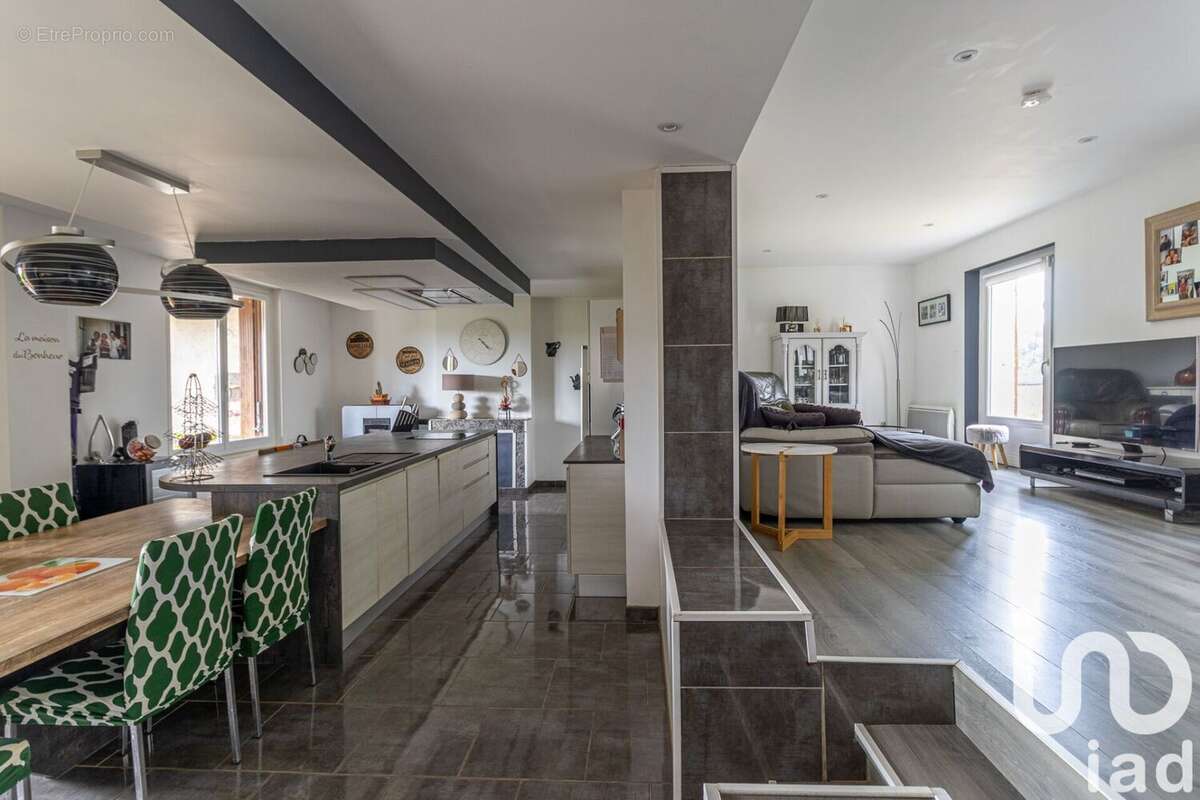 Photo 6 - Maison à LIZAC