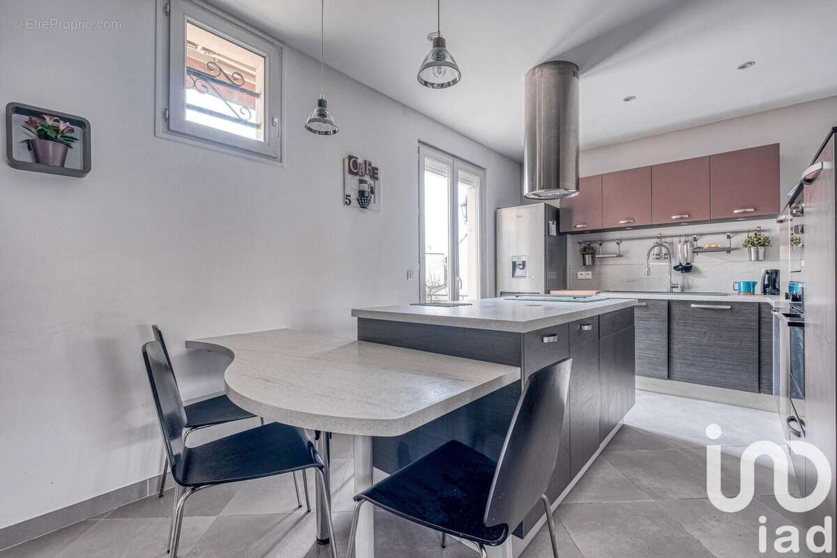 Photo 5 - Maison à VAIRES-SUR-MARNE