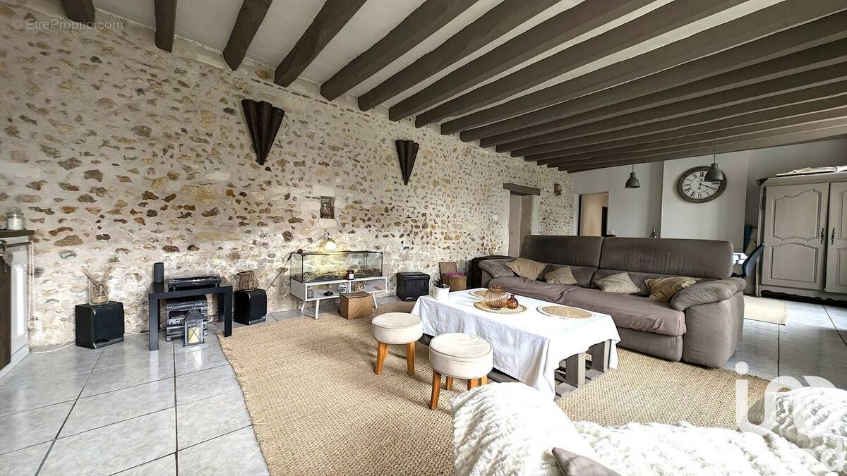 Photo 1 - Maison à NOUZILLY