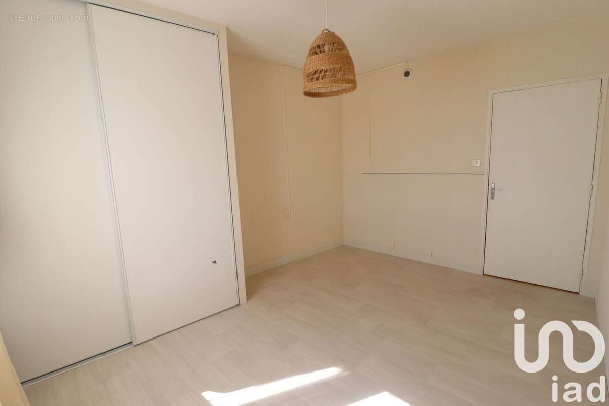 Photo 5 - Appartement à PONT-DU-CHATEAU