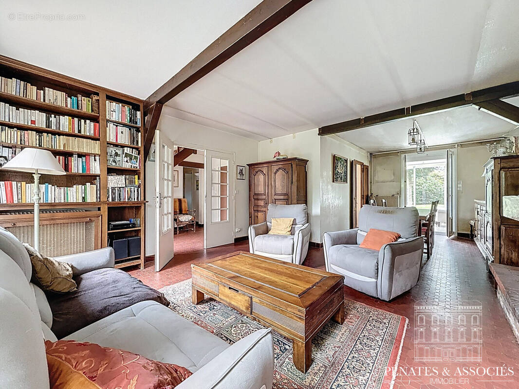 Maison à MONT-SAINT-AIGNAN