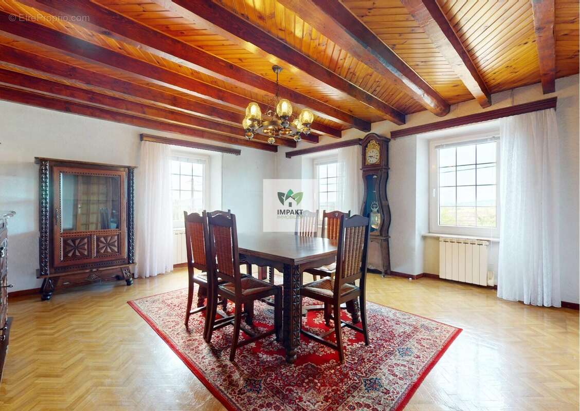 Maison à CHALONVILLARS