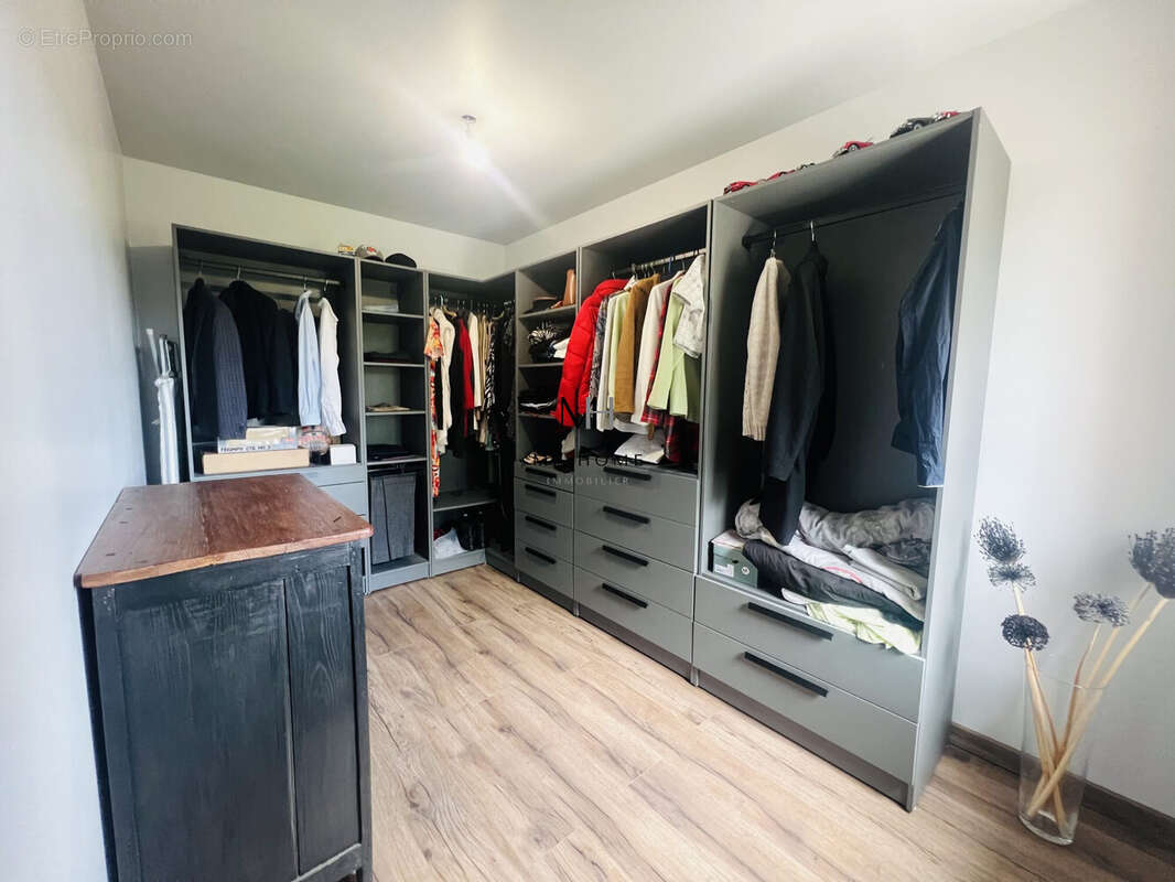 Maison à SAINT-LEONARD-DES-BOIS