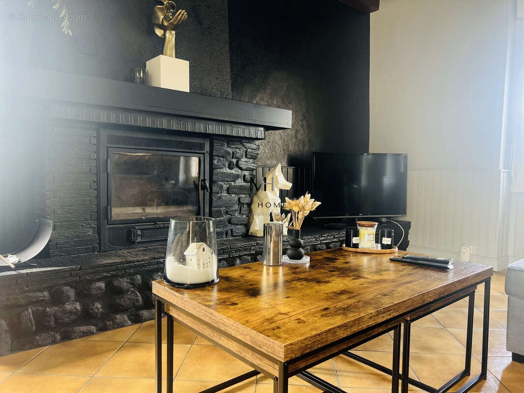 Maison à SAINT-LEONARD-DES-BOIS