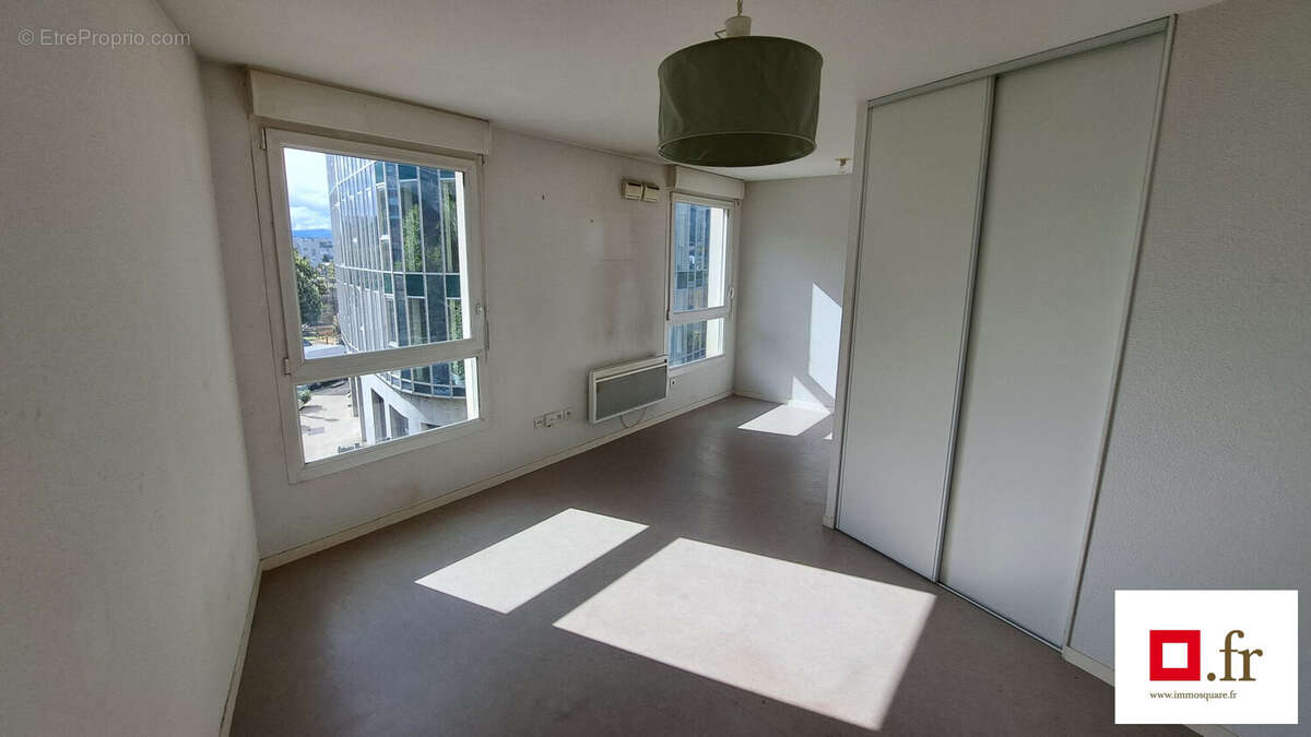 Appartement à SAINT-MARTIN-LE-VINOUX
