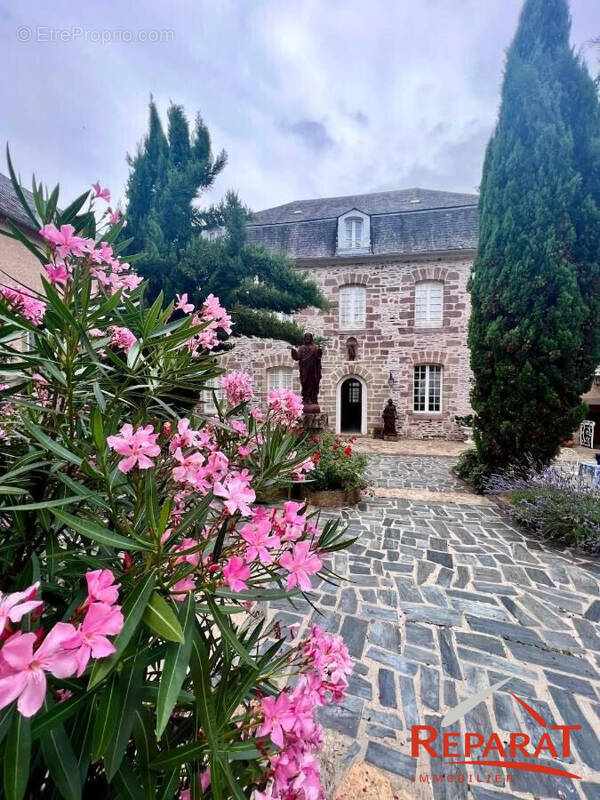 Appartement à ALLASSAC