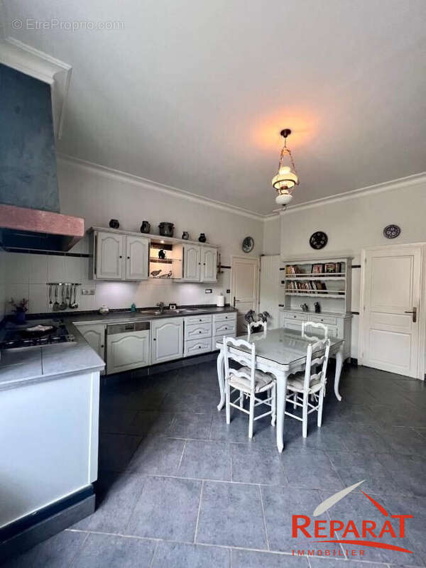 Appartement à ALLASSAC