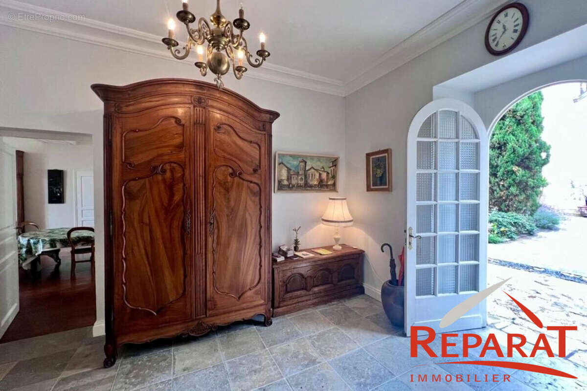 Appartement à ALLASSAC