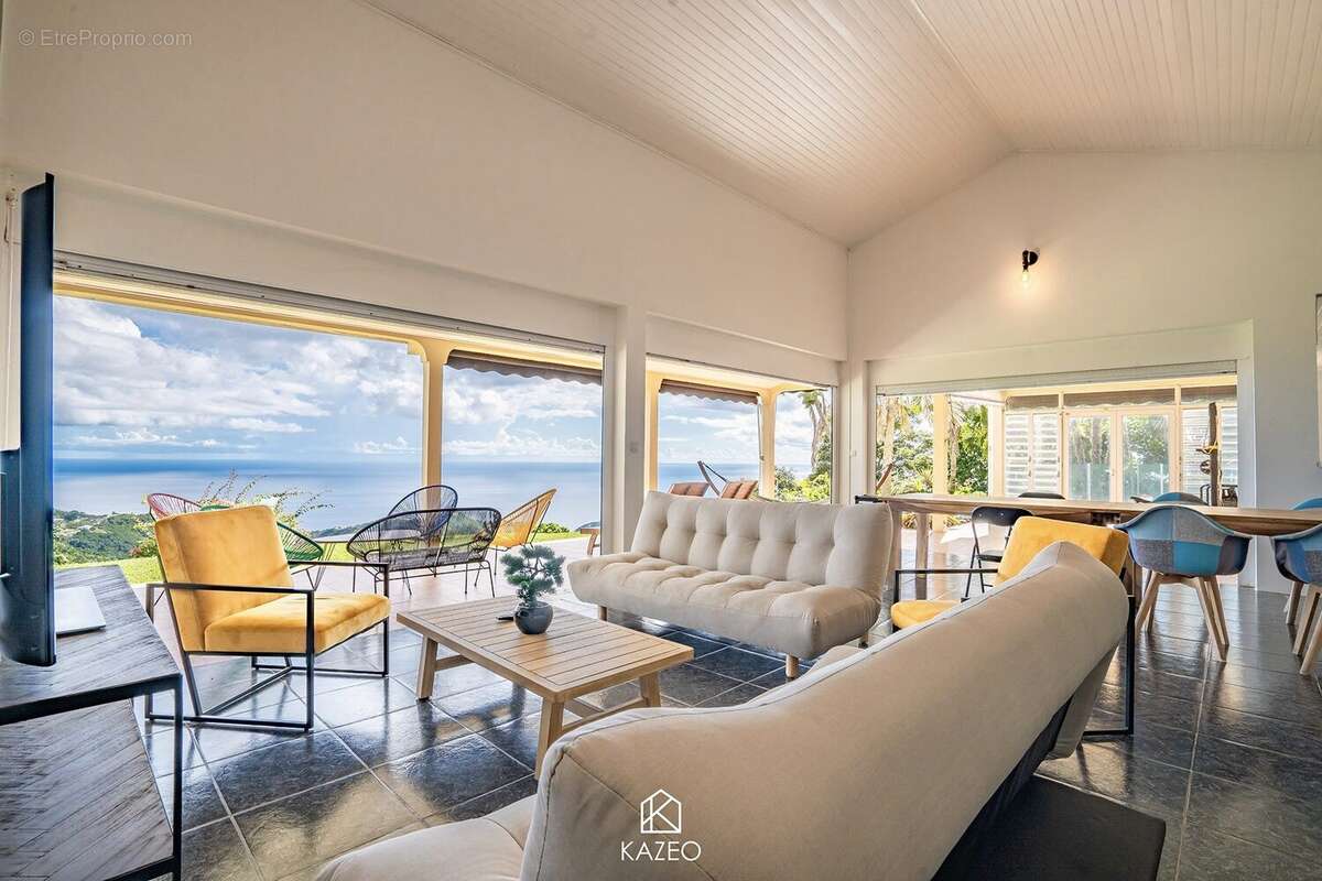 Maison à CASE-PILOTE