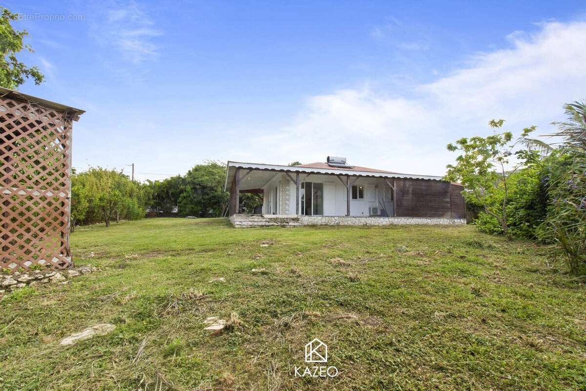 Maison à SAINTE-ANNE