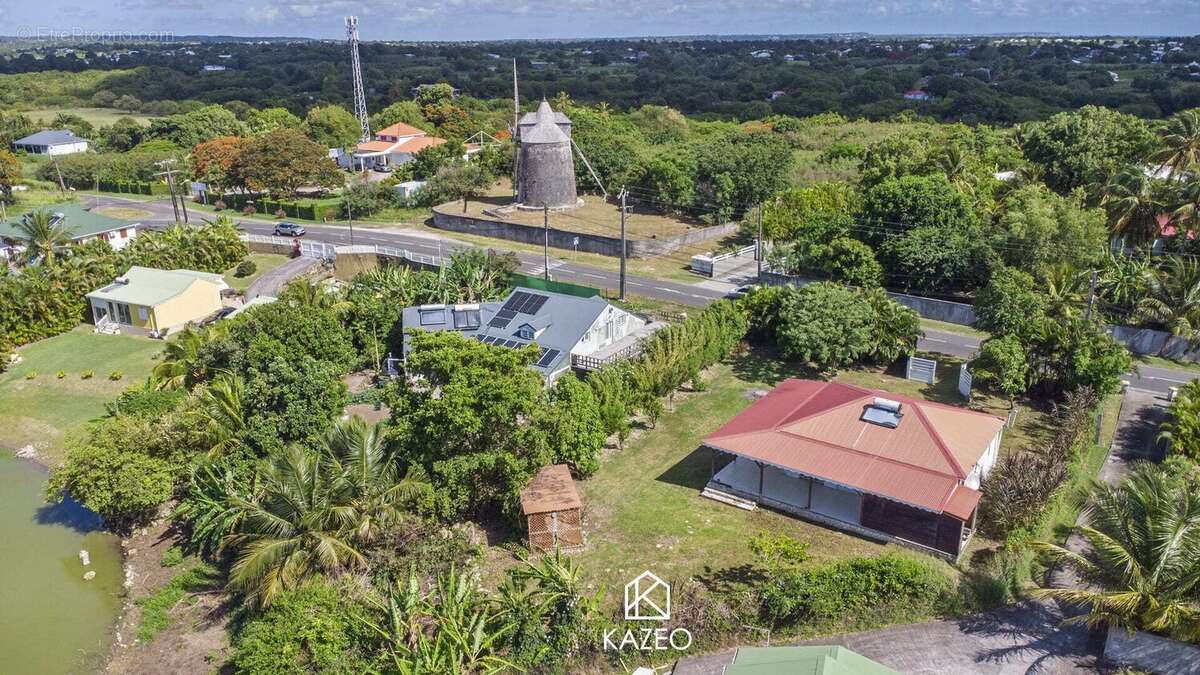 Maison à SAINTE-ANNE