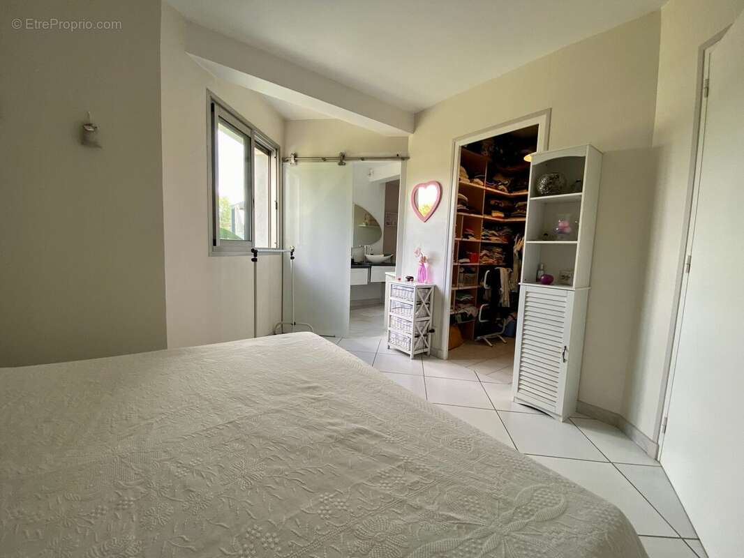 Maison à BOURG-DE-PEAGE