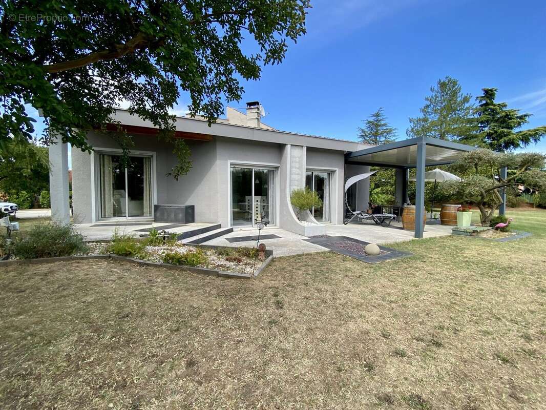 Maison à BOURG-DE-PEAGE