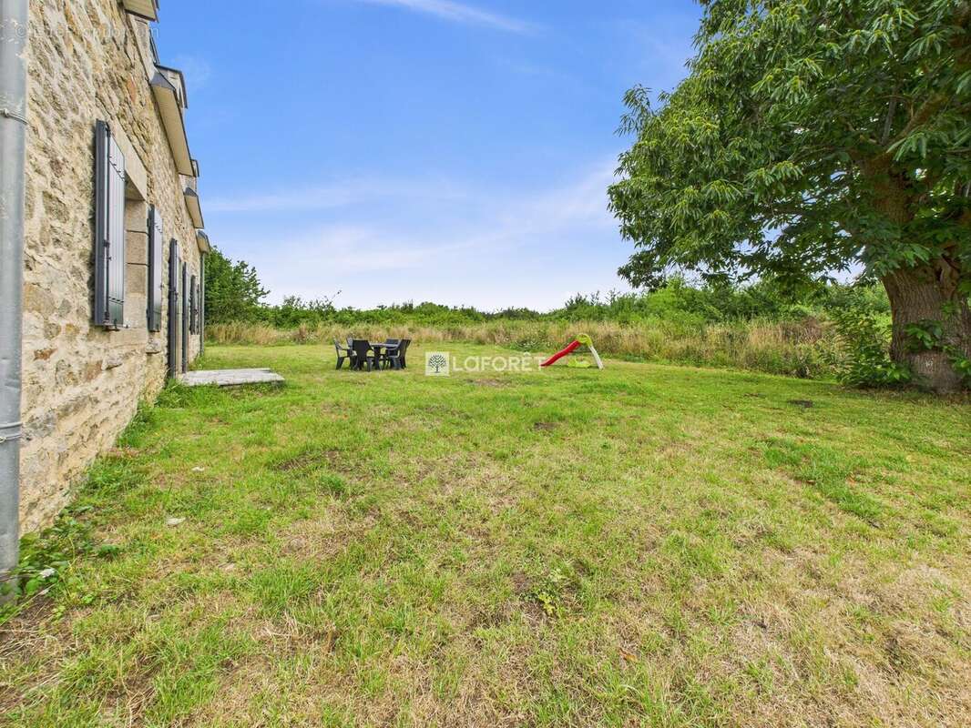 Maison à PLONEOUR-LANVERN