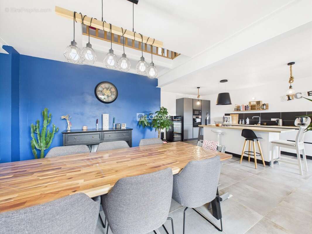 Maison à PLONEOUR-LANVERN