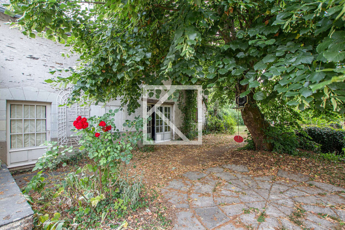 Maison à JUIGNE-SUR-LOIRE