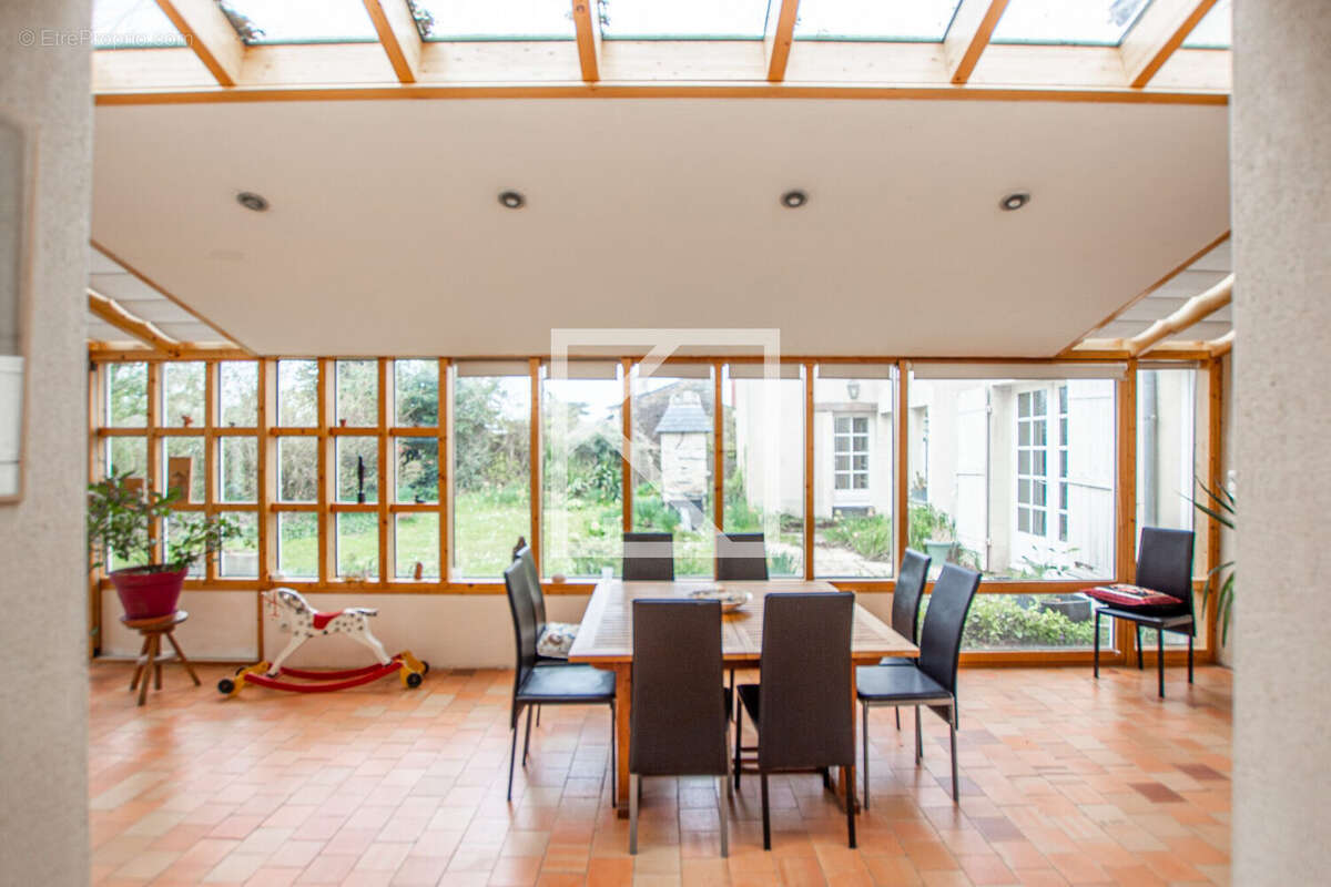 Maison à JUIGNE-SUR-LOIRE