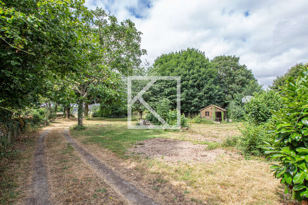 Maison à JUIGNE-SUR-LOIRE
