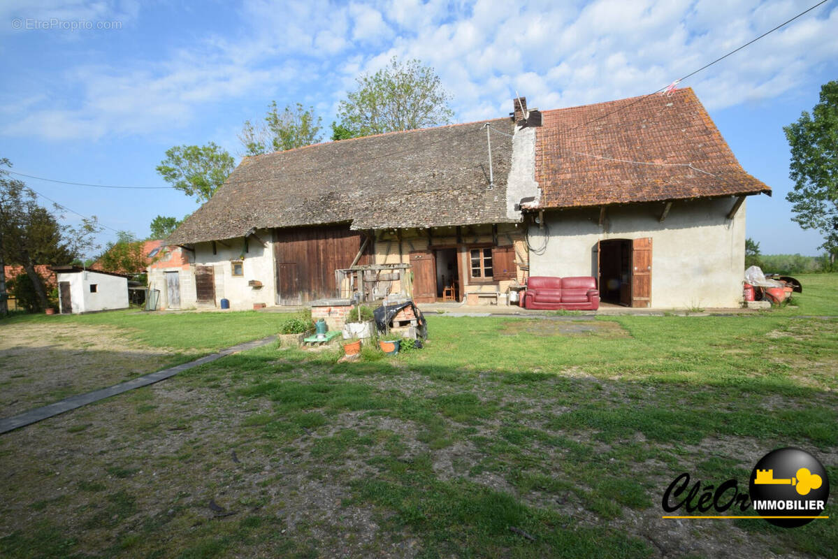 Maison à SAINT-BONNET-EN-BRESSE