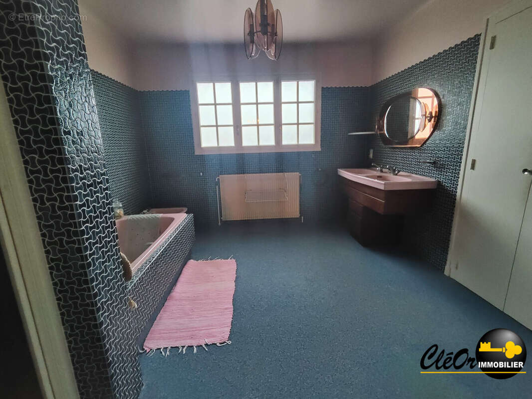 Maison à SAINT-GERMAIN-DU-BOIS