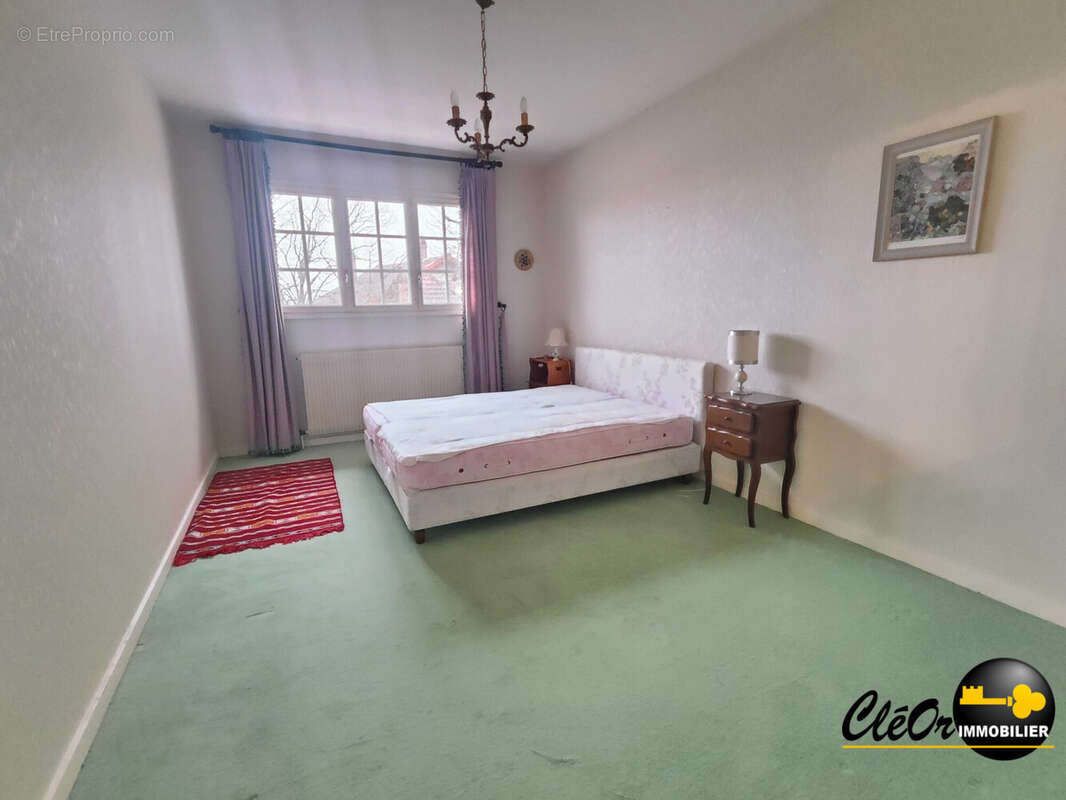 Maison à SAINT-GERMAIN-DU-BOIS