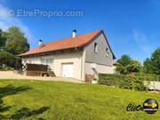 Maison à PIERRE-DE-BRESSE