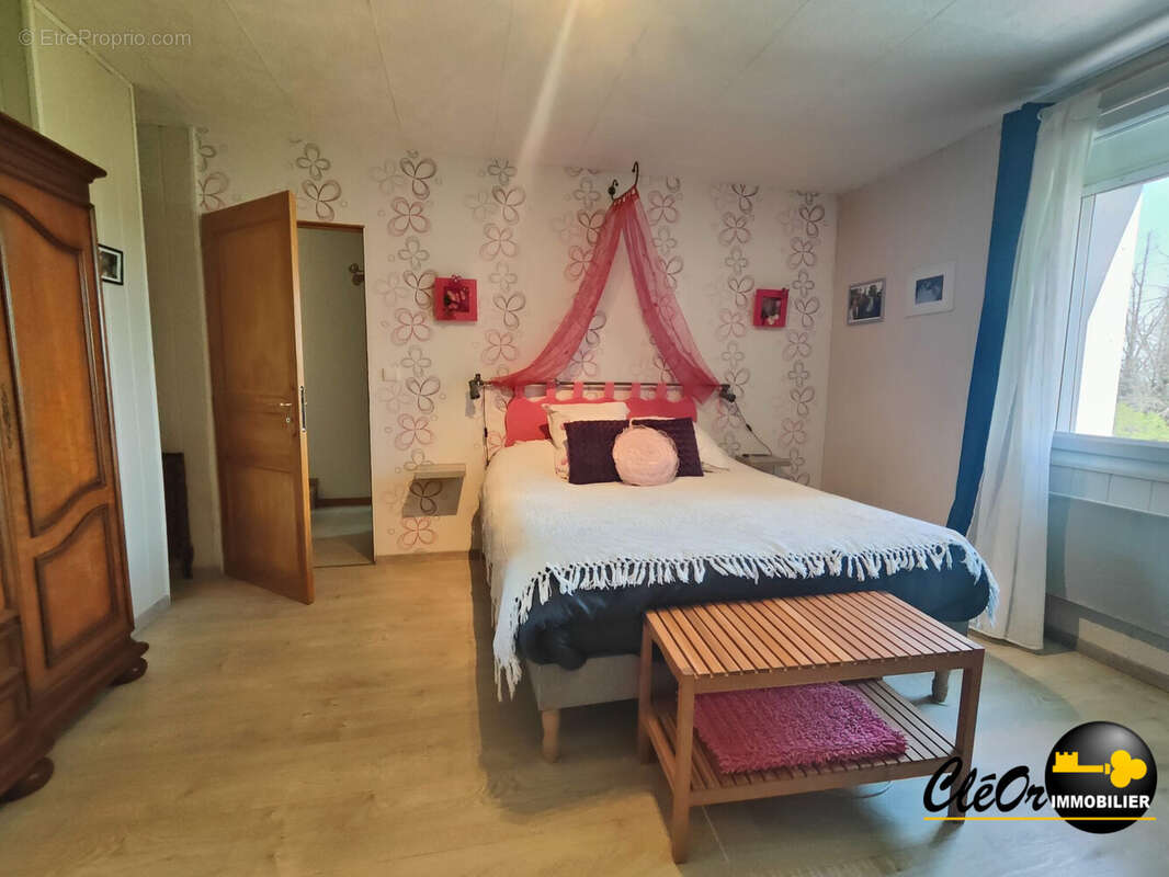 Maison à PIERRE-DE-BRESSE