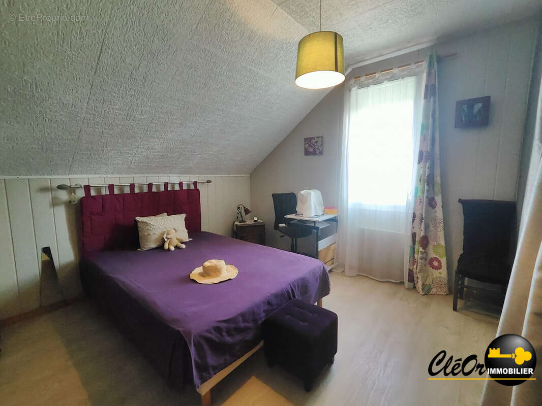 Maison à PIERRE-DE-BRESSE