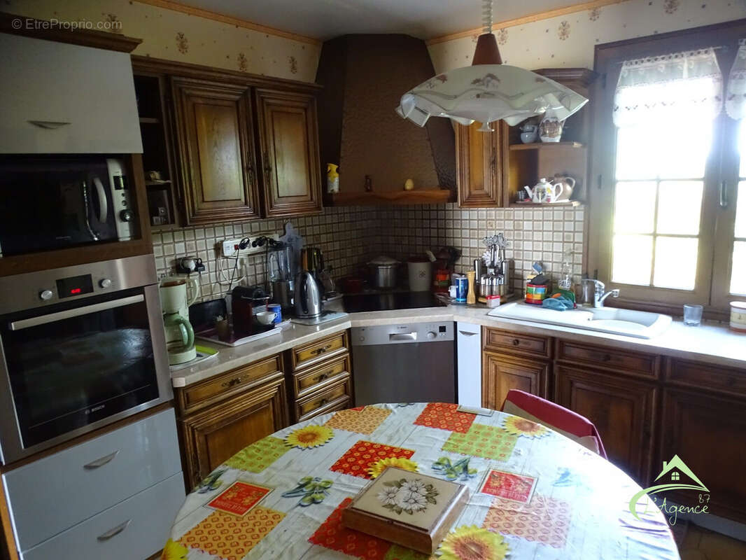 Maison à SAINT-JUNIEN