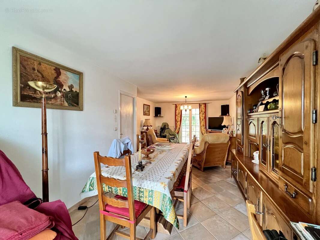 Maison à CHARVIEU-CHAVAGNEUX