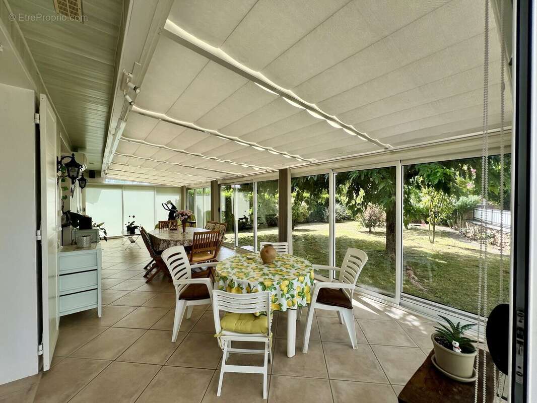 Maison à CHARVIEU-CHAVAGNEUX