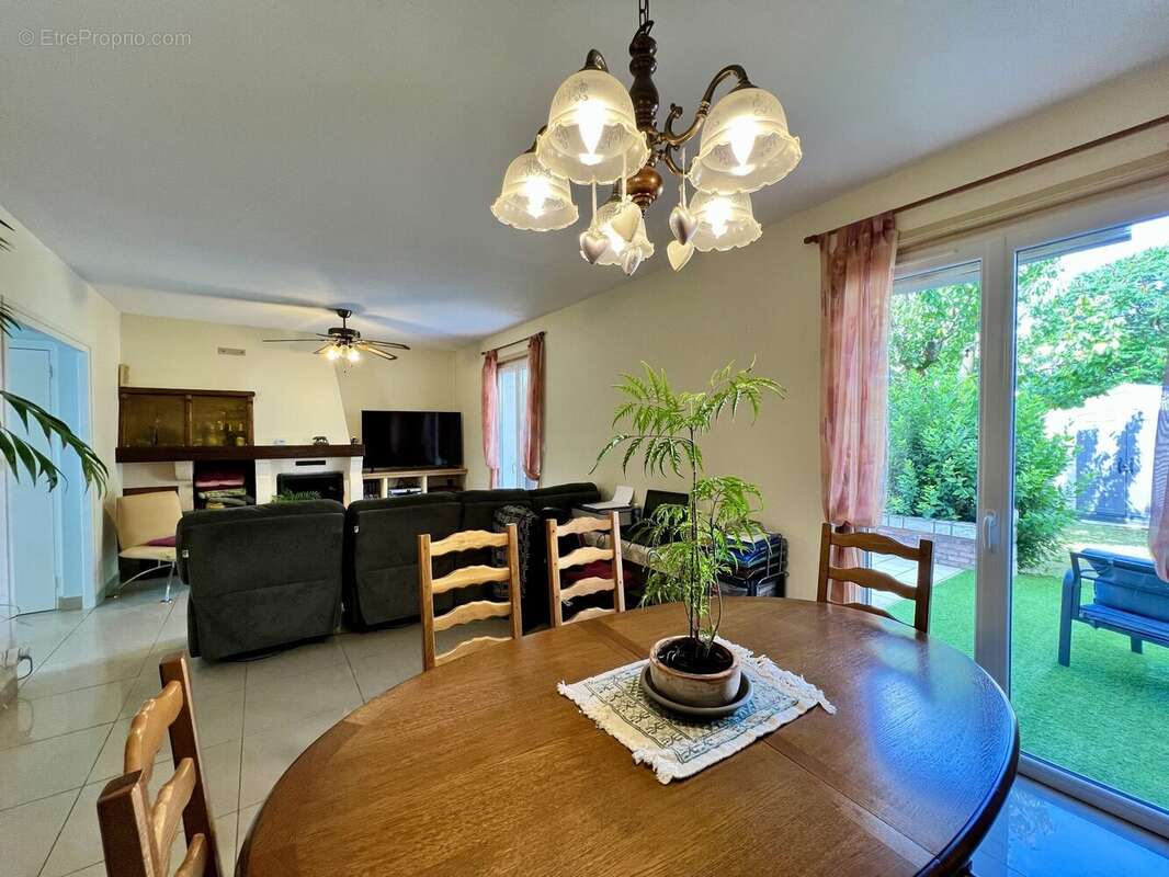 Maison à TIGNIEU-JAMEYZIEU