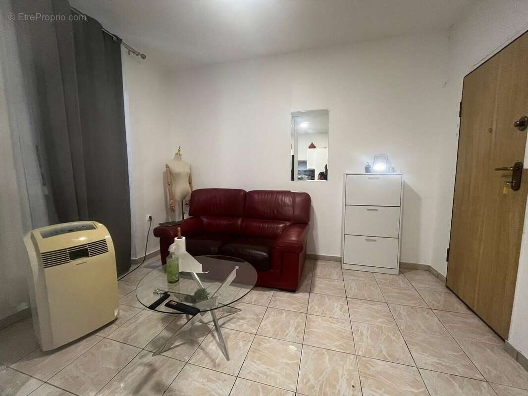 Appartement à MARSEILLE-3E