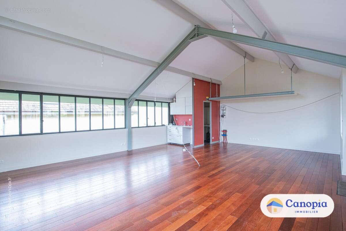 Appartement à VILLEJUIF