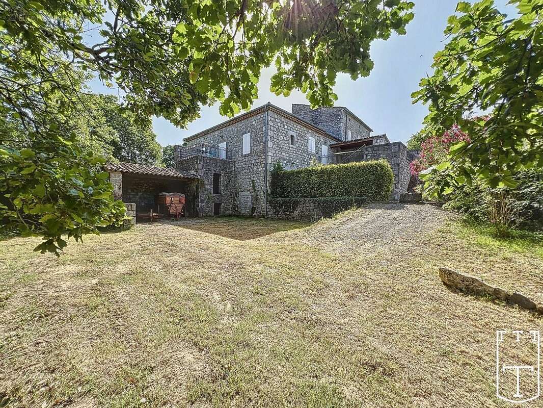 Maison à SAINT-ALBAN-AURIOLLES