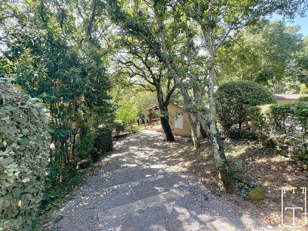 Maison à SAINT-ALBAN-AURIOLLES