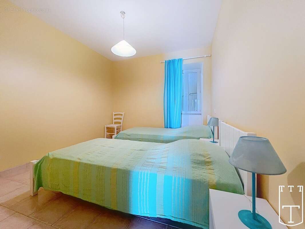 Maison à SAINT-ALBAN-AURIOLLES